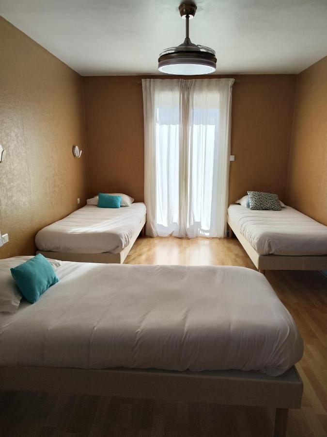 Le Sporting Hotel Beaumont-sur-Leze Exterior foto