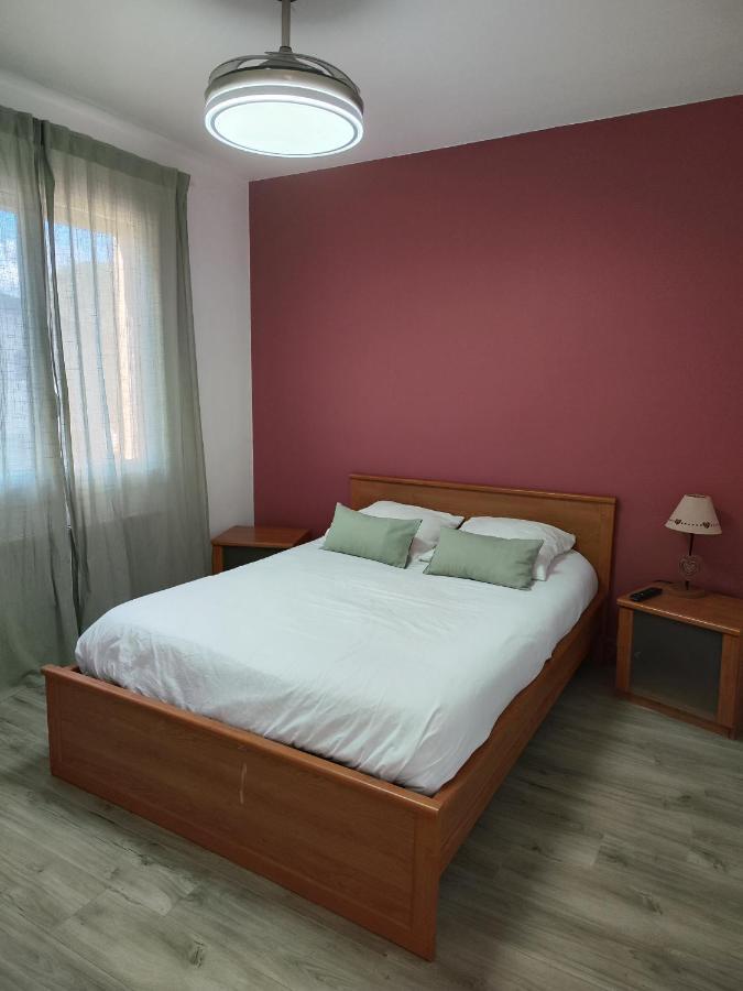 Le Sporting Hotel Beaumont-sur-Leze Exterior foto
